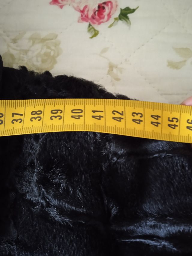 Cappottino di persiano nero