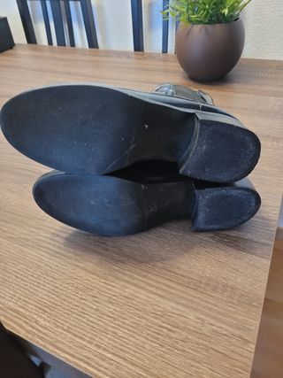 Botines negros Zara