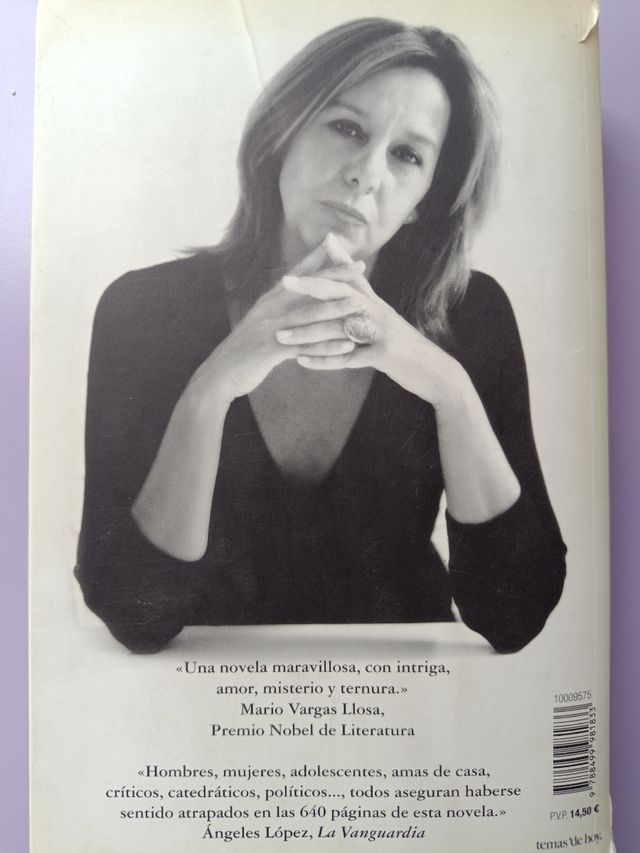 El tiempo entre costuras