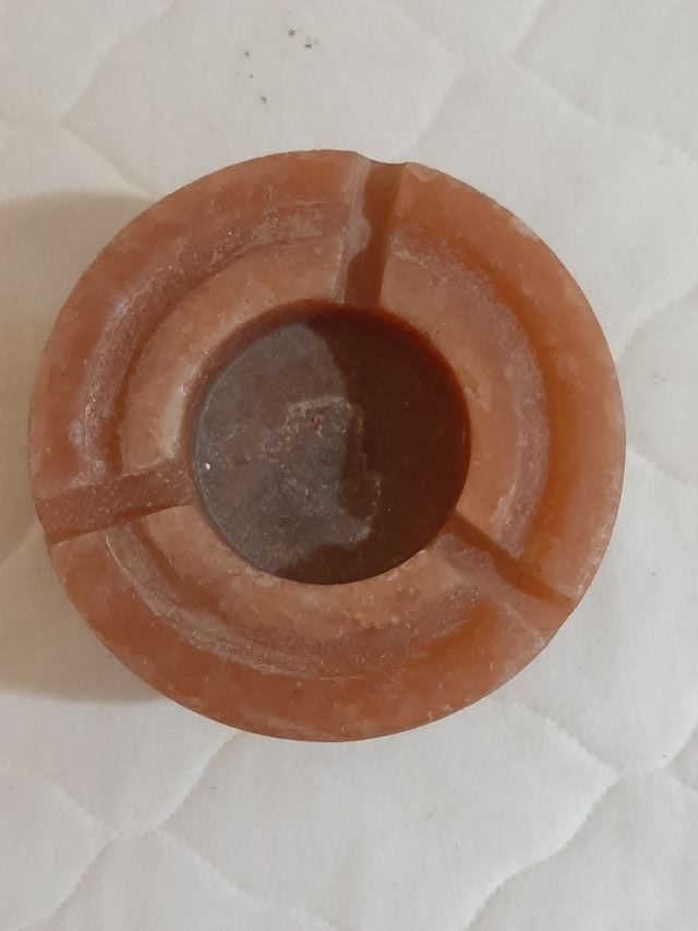 Cenicero de silvinita