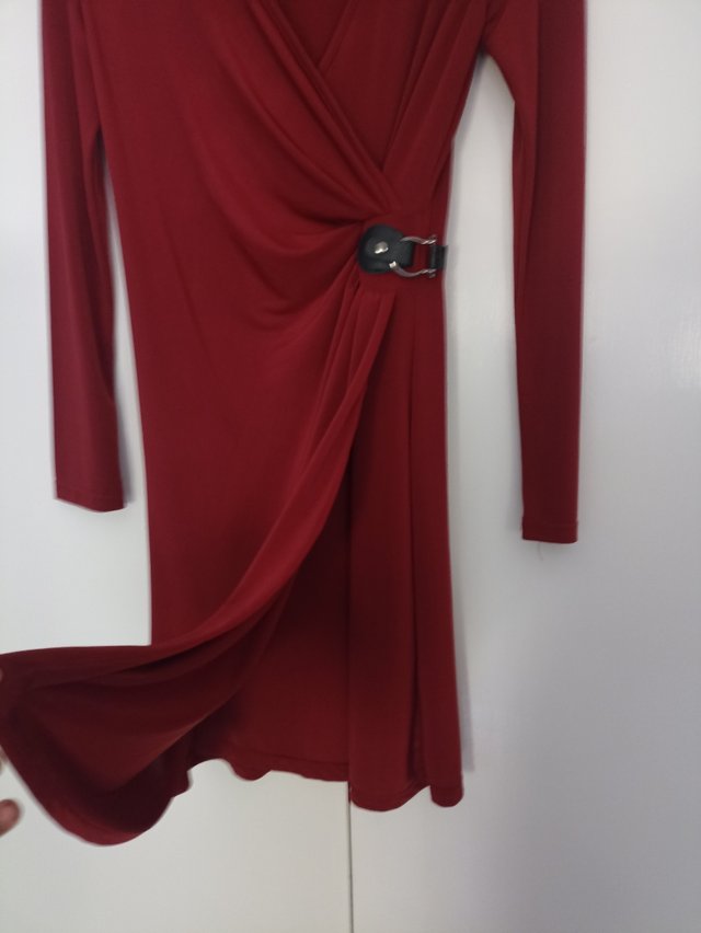 Vestido cruzado rojo