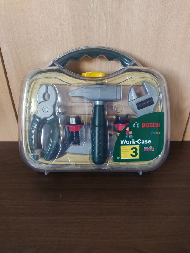 Maletín-caja de herramientas Bosch NUEVO 