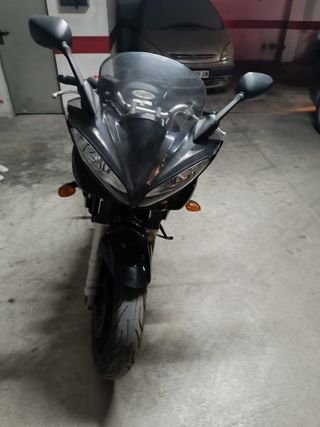 Yamaha 600 Fz6-S