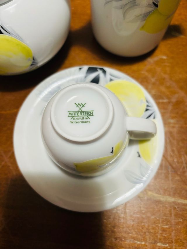 serviziotazzine e piatti ,zuccheriera,Lattiera