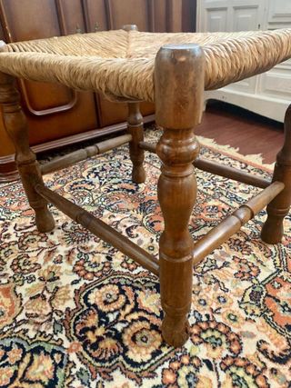 TABURETE RÚSTICO BAJO