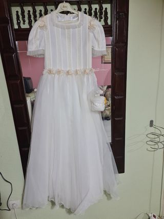 Traje comunión niña. Con zapatos n.35