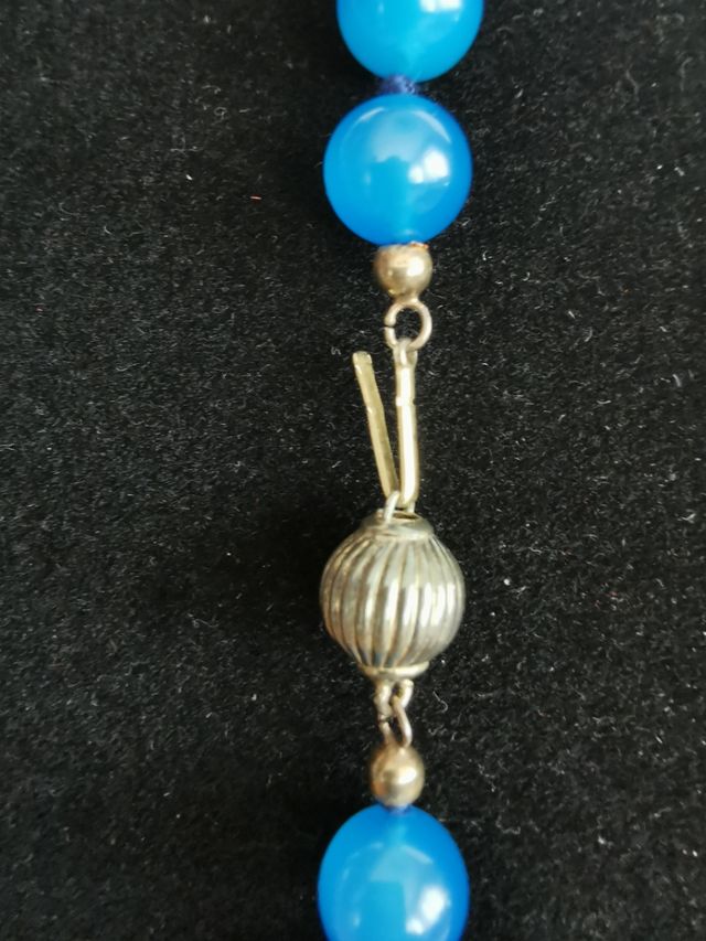 Collana di cristallo azzurro