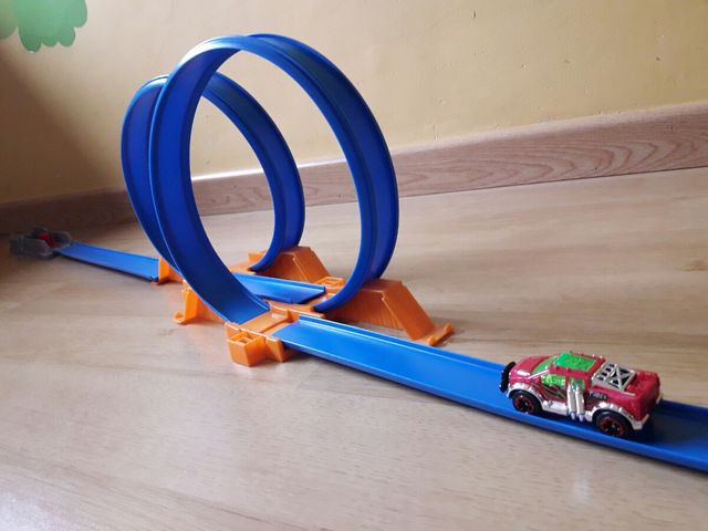 Pista de carreras Metal Racer T-Rex