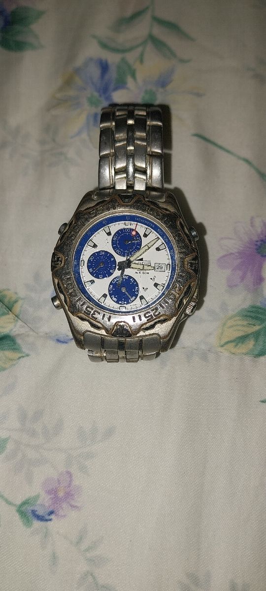 Reloj lotus titanium