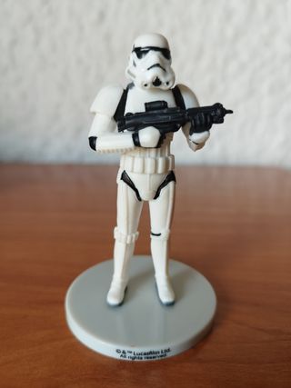 Star wars figuras varias.