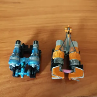 Star wars figuras varias.