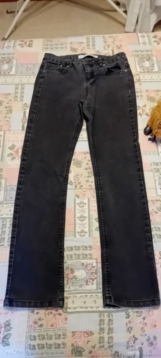 Pantalón Vaquero Mujer. Talla 40.