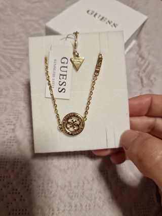 Conjunto collar y pulsera oro Guess