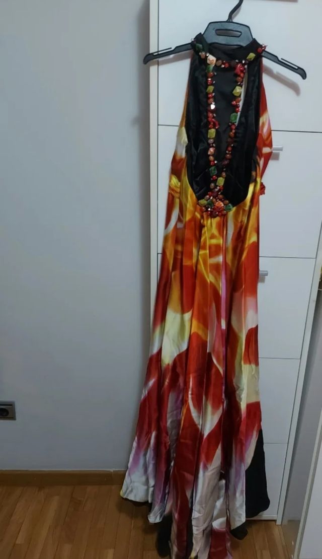 2 Vestidos de fiesta, los 2 por 25€