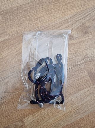 Móvil OPPO A9 (2020)+ funda colgar+ cascos+ cargad