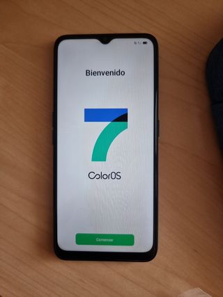 Móvil OPPO A9 (2020)+ funda colgar+ cascos+ cargad