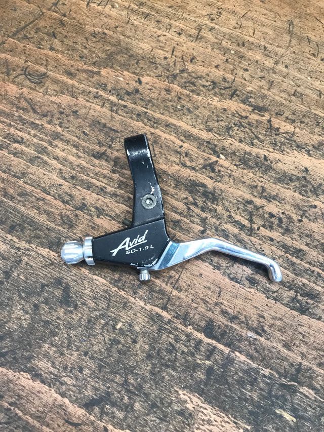 maneta freno izquierda avid