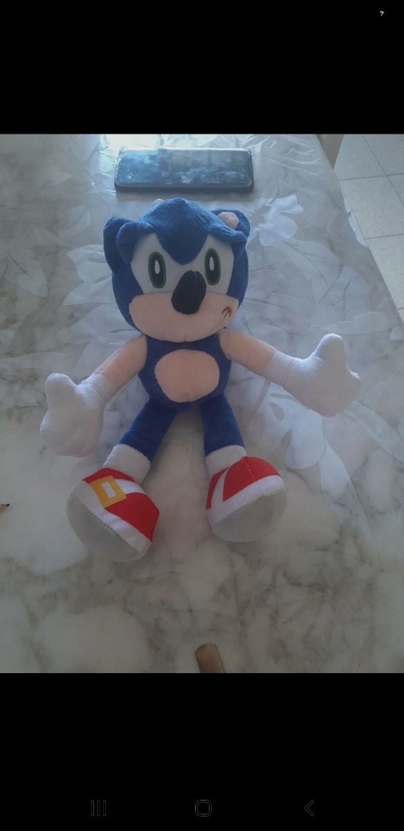 Sonic peluche
