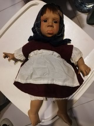 Muñeca gestitos