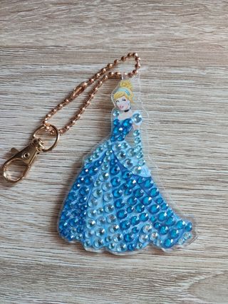 Llaveros princesas Disney hechos a mano