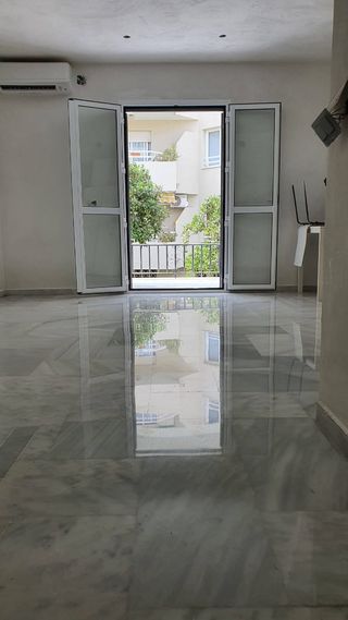 Marmol terrazo pulido brillo