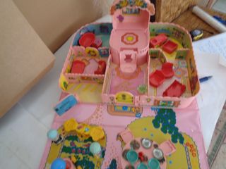 juguete de pin y pon ( pinypon) casa melatin rosa