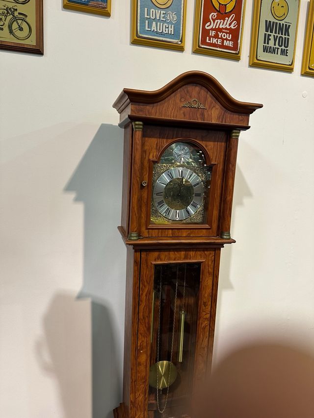 Bonito reloj de pared , recojida en Albacete