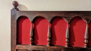 Banco de madera antiguo