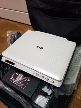 Reproductor DVD video portátil LG