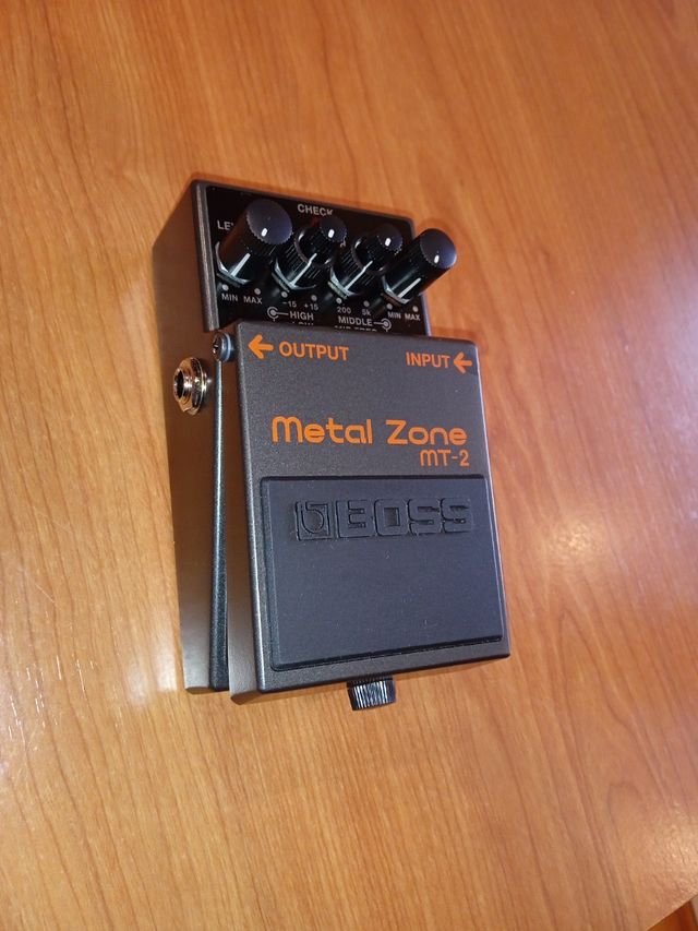 Pedal Metal Zone guitarra