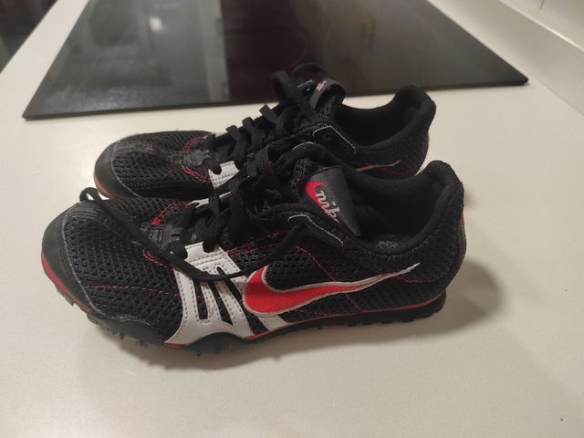 Zapatillas clavos nike talla 36,5