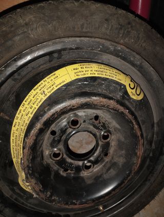 Rueda de repuesto T 105 70 R 14