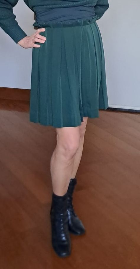 Gonna a pieghe verde