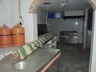 Local en venta primera linea playa Xeraco