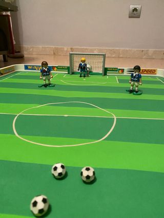 Campo de futbol playmobiles