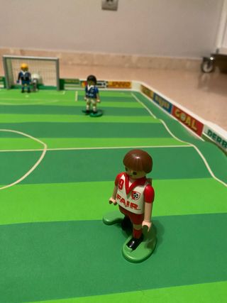 Campo de futbol playmobiles