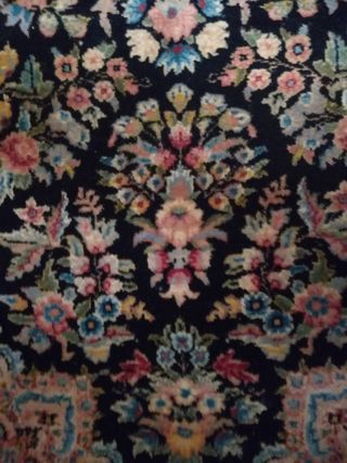 Preciosa alfombra lana, seda.1,90×65