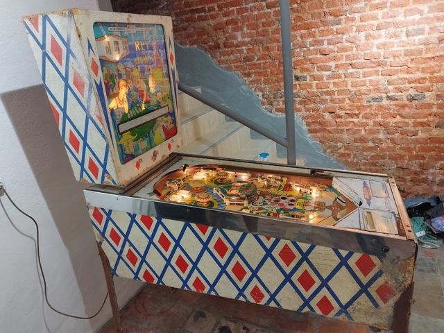 Pinball rey de diamantes petaco