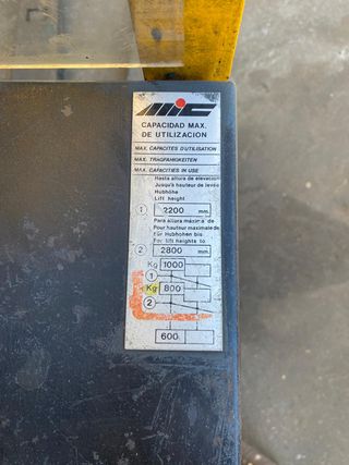 Apilador Eléctrico MIC Mod. G100M