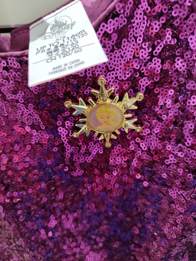 2 conjuntos Frozen, talla 5-6 y 7-8. Tienda Disney