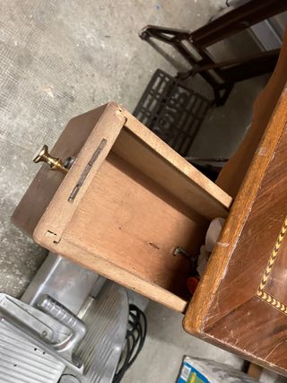 Maquina de coser sigma con mueble