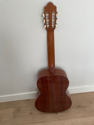 Guitarra clásica de estudio