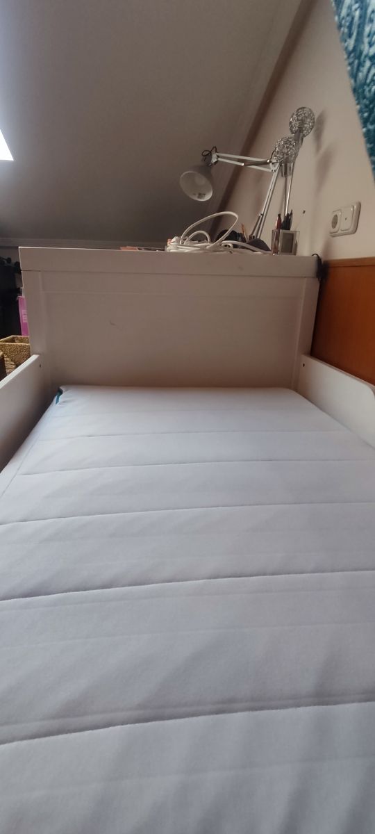 Cama extensible con colchon y funda nordica