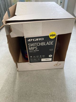 Casco GIRO MTB Switchblade.