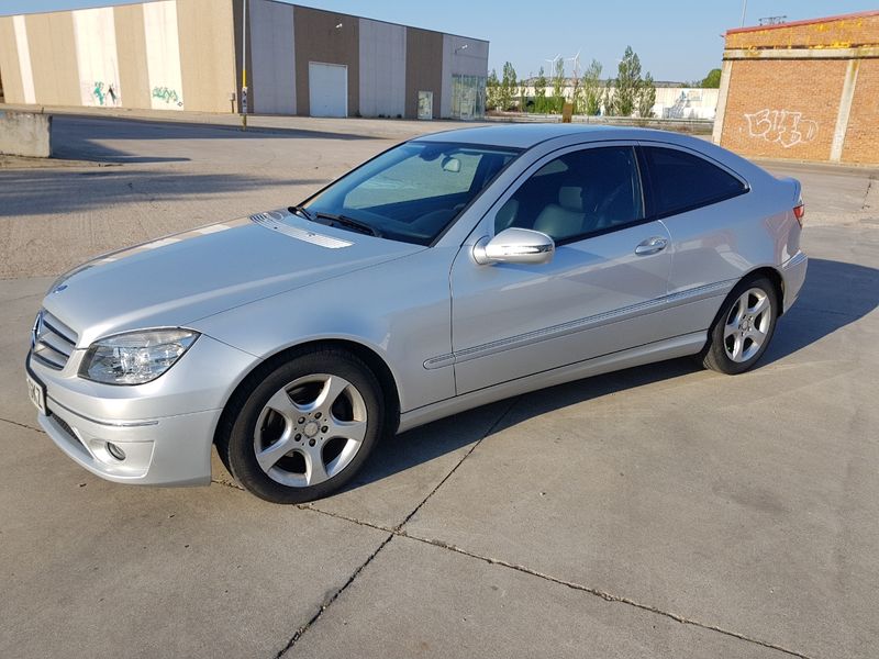 Mercedes-Benz Clase CLC 2009 - foto 1