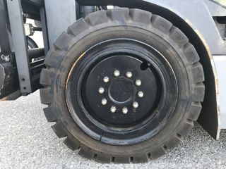 Carretilla Elevadora Eléctrica 3000 kg, triple 5m