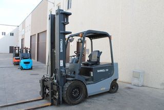 Carretilla Elevadora Eléctrica 3000 kg, triple 5m