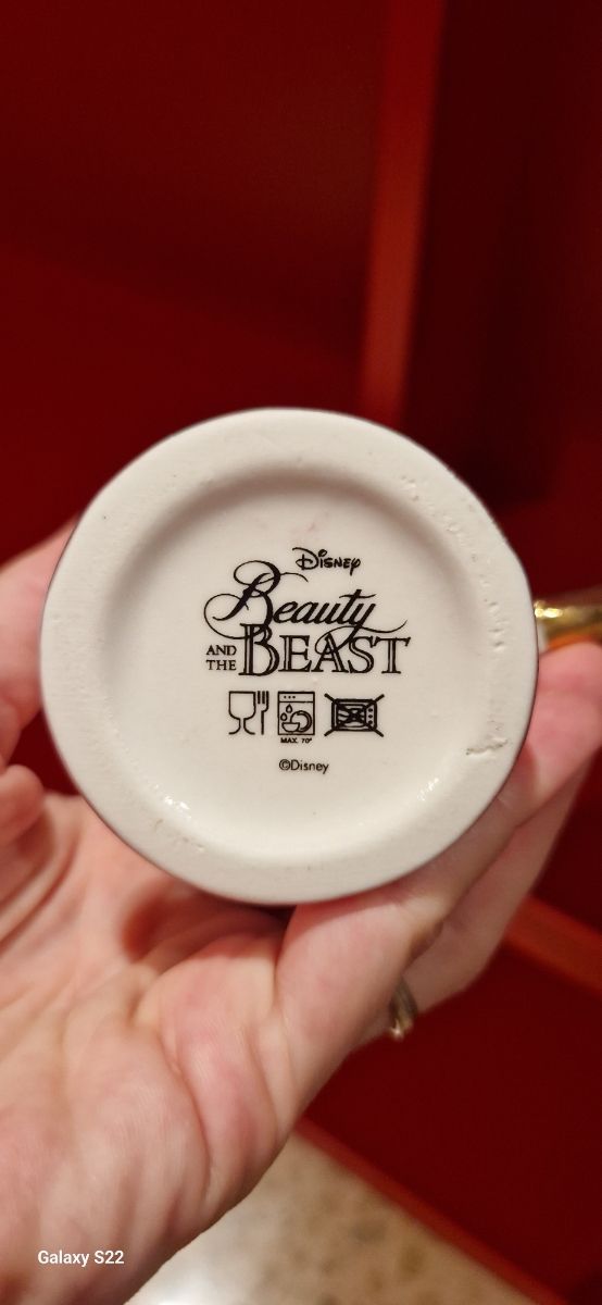 Tazas y tetera la bella y la bestia