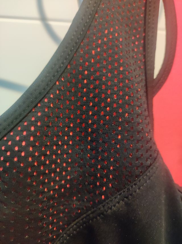 Camiseta fitness Mango