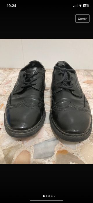 zapatos negros